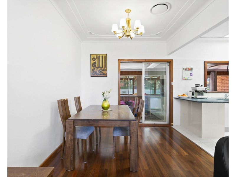 10 Ronald Place, Guildford NSW 2161