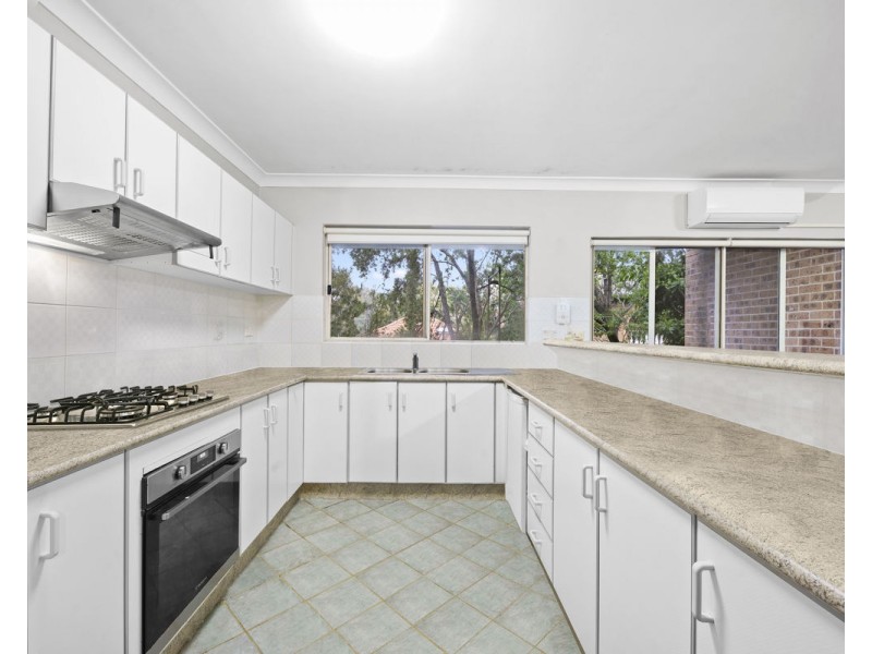 3/1-3 Windsor Road, Merrylands NSW 2160