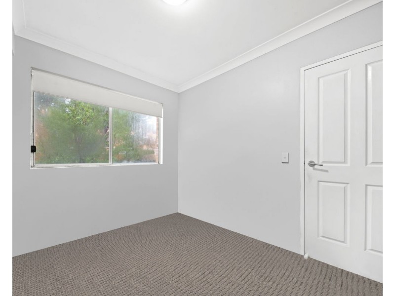 3/1-3 Windsor Road, Merrylands NSW 2160