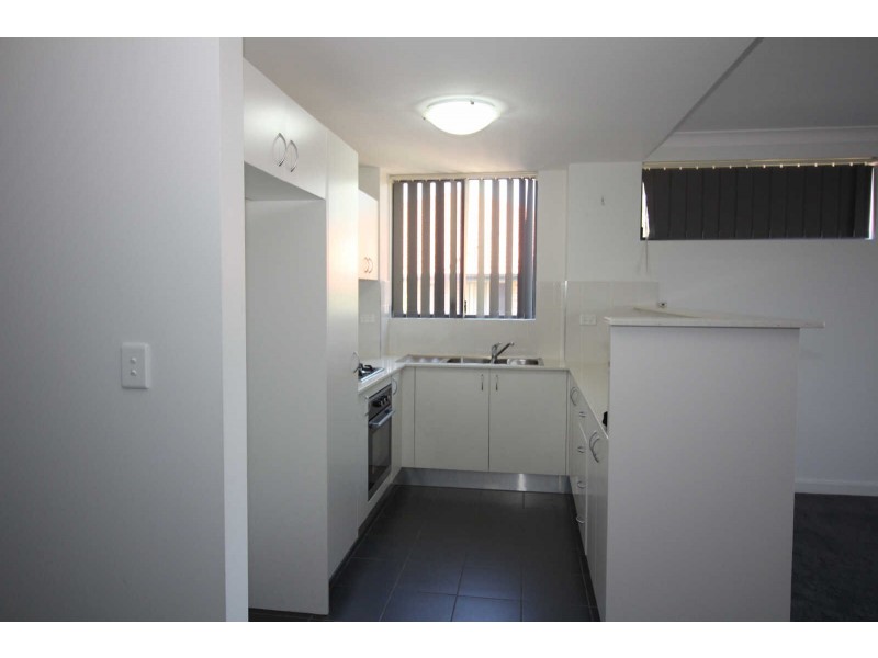 11/5-7 WINDSOR ROAD, Merrylands NSW 2160