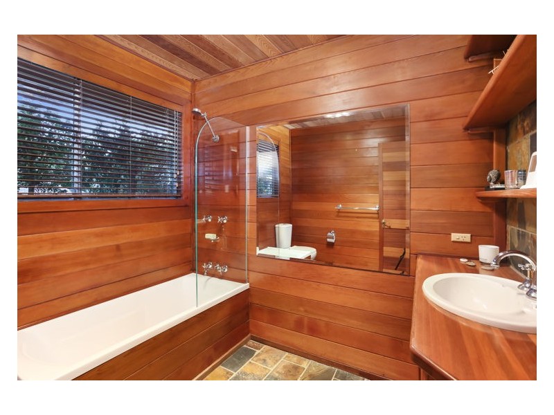 1 Pandora Crescent, Greystanes NSW 2145