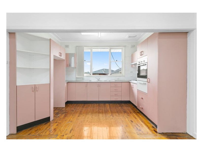 16 Warren Road, Merrylands NSW 2160