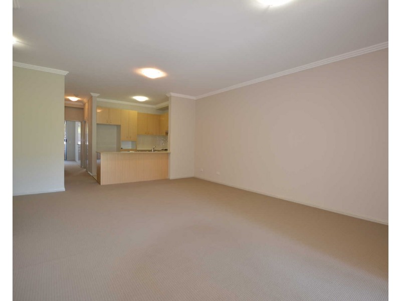 12/1-3 HOWARD AVENUE, Northmead NSW 2152