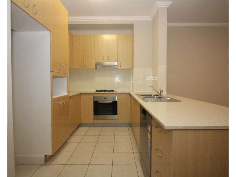 12/1-3 HOWARD AVENUE, Northmead NSW 2152