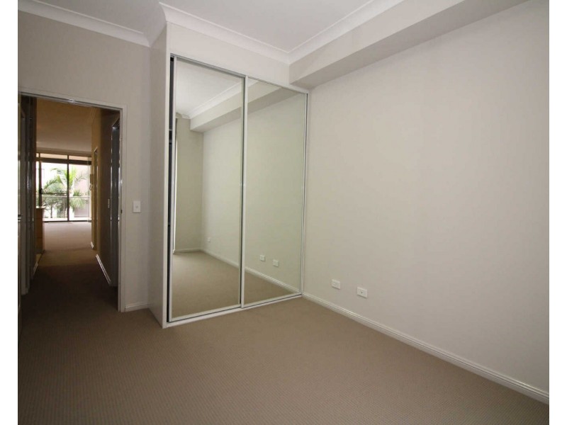 12/1-3 HOWARD AVENUE, Northmead NSW 2152