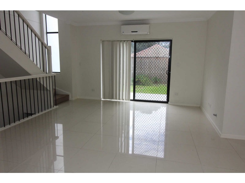 04/26 ROSEBERRY ROAD, Guildford NSW 2161