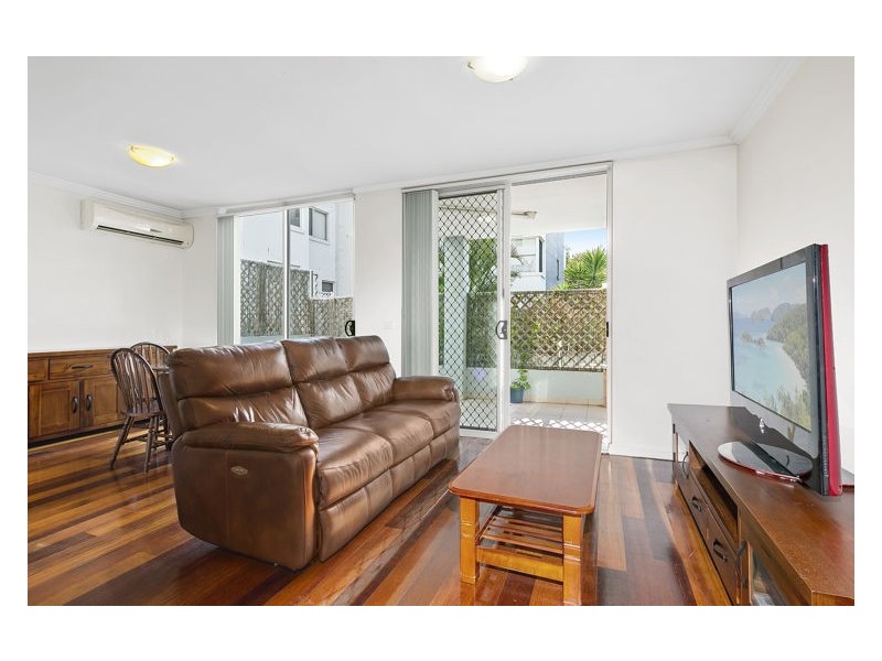 6/124 Driftway Drive, Pemulwuy NSW 2145