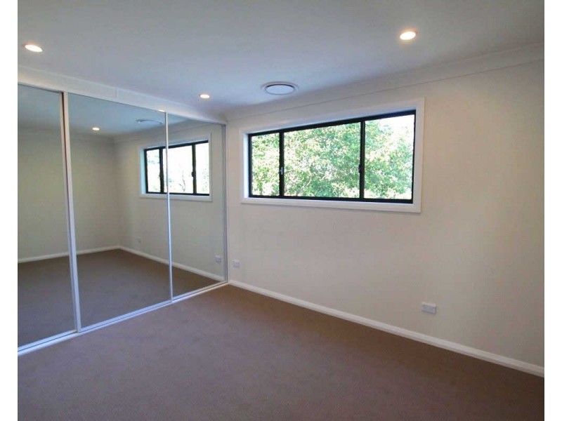 28A ACLAND STREET, Guildford NSW 2161