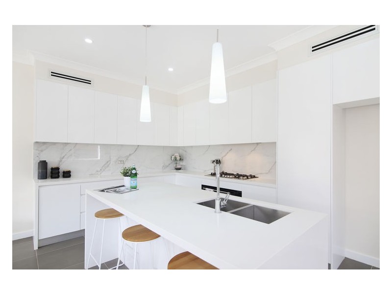 18A Sandra Street, Woodpark NSW 2164