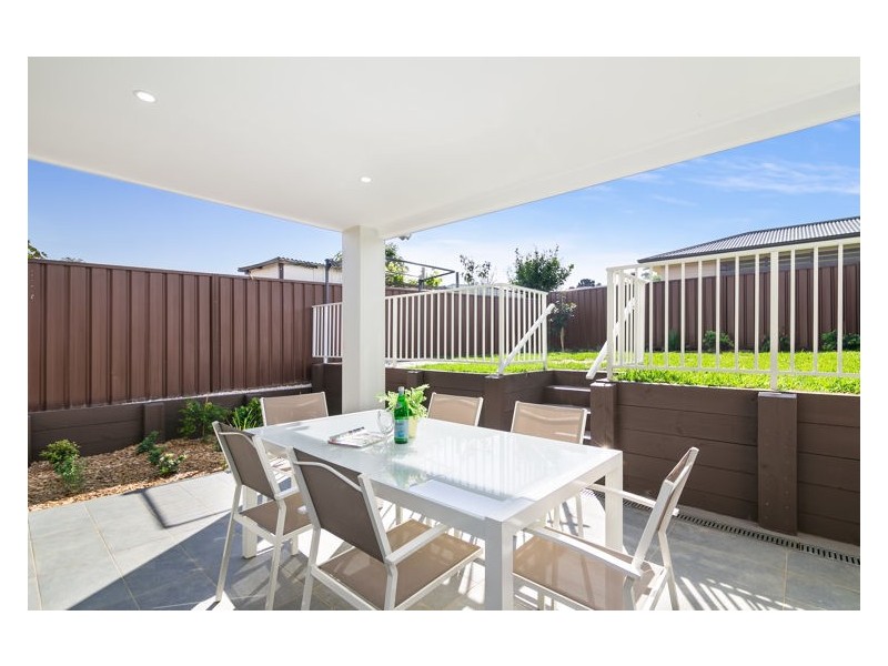 18A Sandra Street, Woodpark NSW 2164