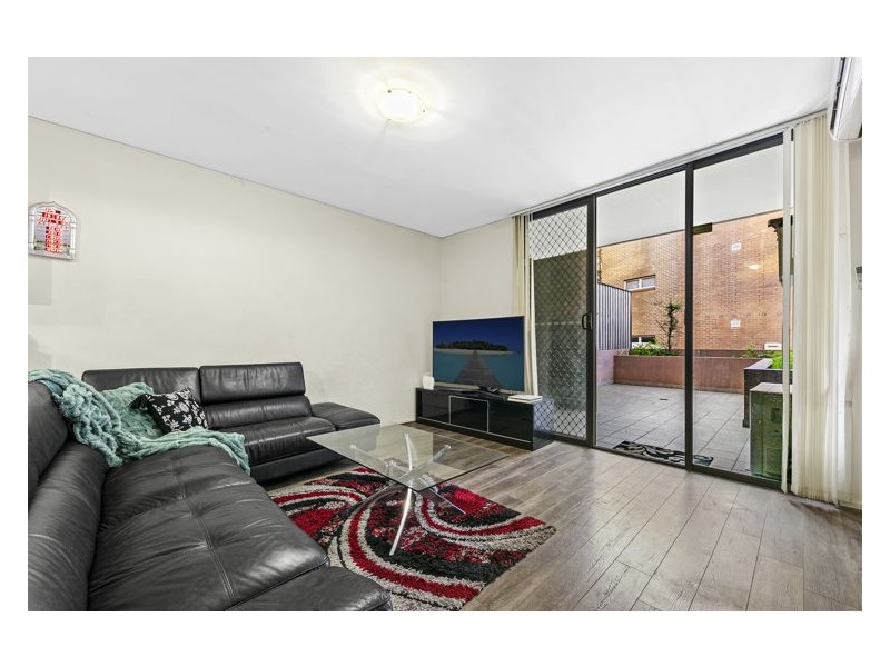 4/25 Dressler Court, Merrylands NSW 2160
