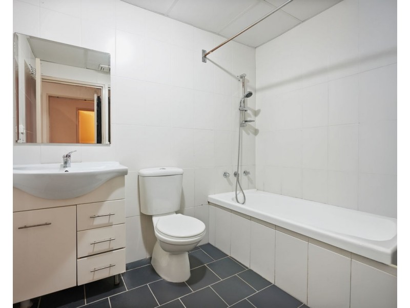 4/64-68 Cardigan Street, Guildford NSW 2161