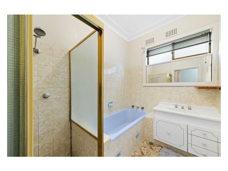 5 Sheehan Street, Wentworthville NSW 2145