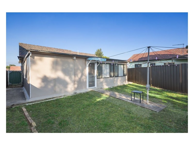 2 Rogers Street, Merrylands NSW 2160