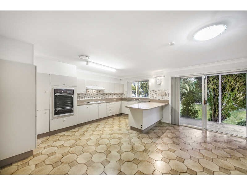 132 Adler Parade, Greystanes NSW 2145