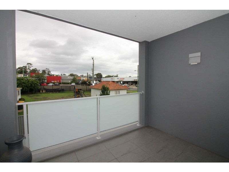 12/4-6 CENTENARY ROAD, Merrylands NSW 2160