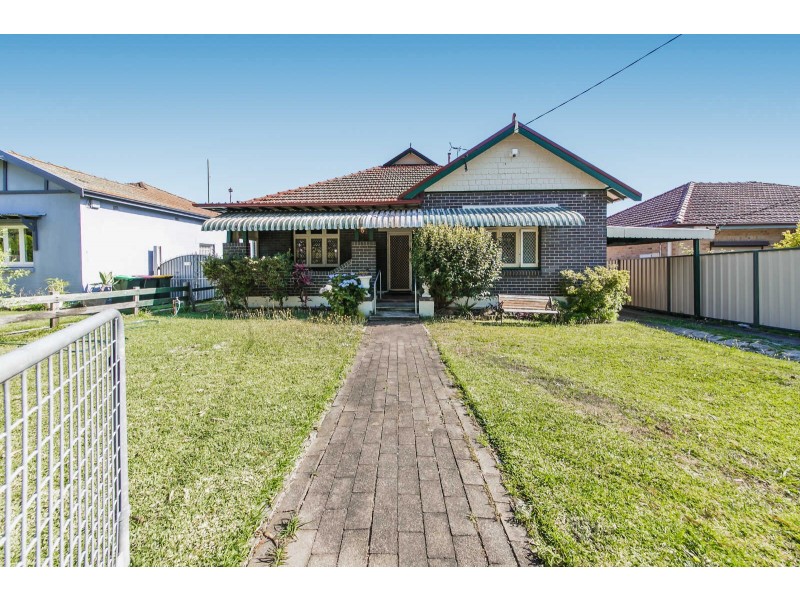 19 Grove Street, Guildford NSW 2161