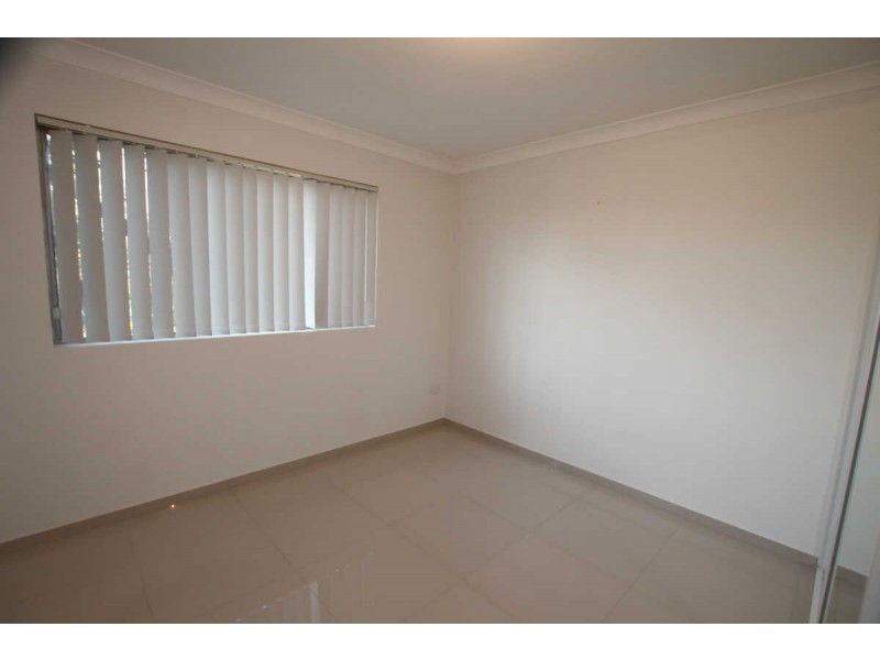2/490 MERRYLANDS ROAD, Merrylands NSW 2160