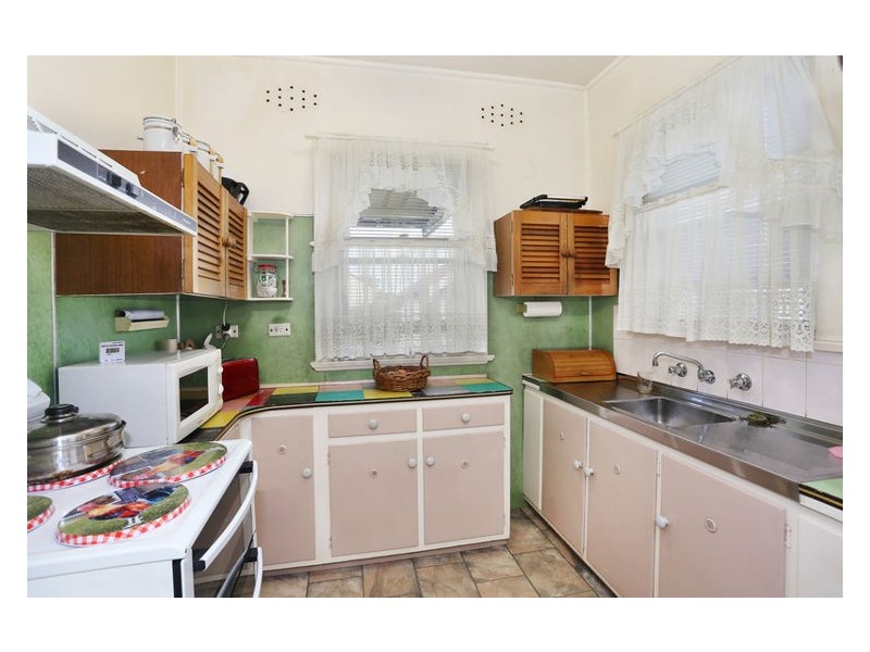 81 Whitaker Street, Guildford NSW 2161