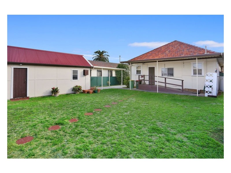 81 Whitaker Street, Guildford NSW 2161