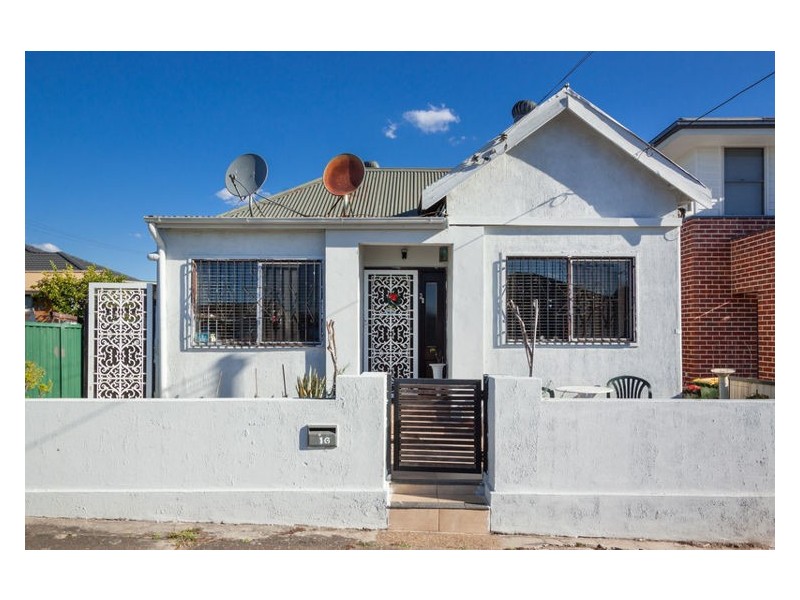 16 Randle Street, Granville NSW 2142