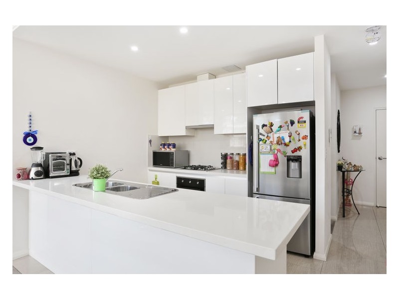 11/11-15 Peggy Street, Mays Hill NSW 2145