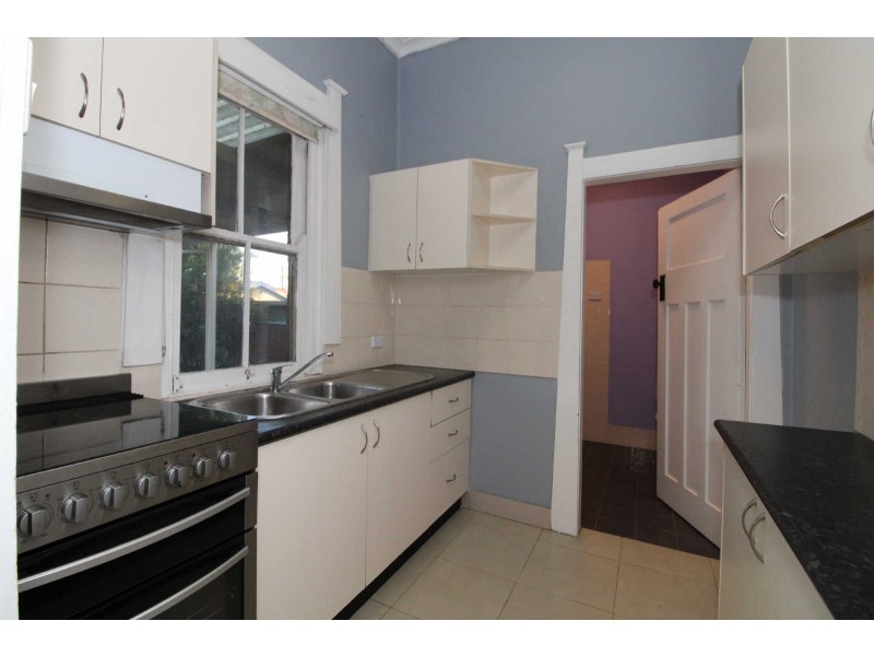 106 OLD PROSPECT ROAD, South Wentworthville NSW 2145