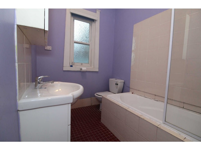 106 OLD PROSPECT ROAD, South Wentworthville NSW 2145