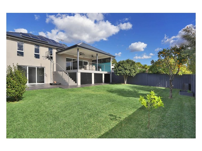 22 Favell Street, Toongabbie NSW 2146