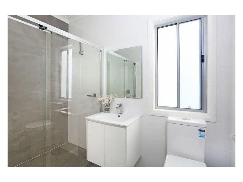 20 Centenary Road, Merrylands NSW 2160