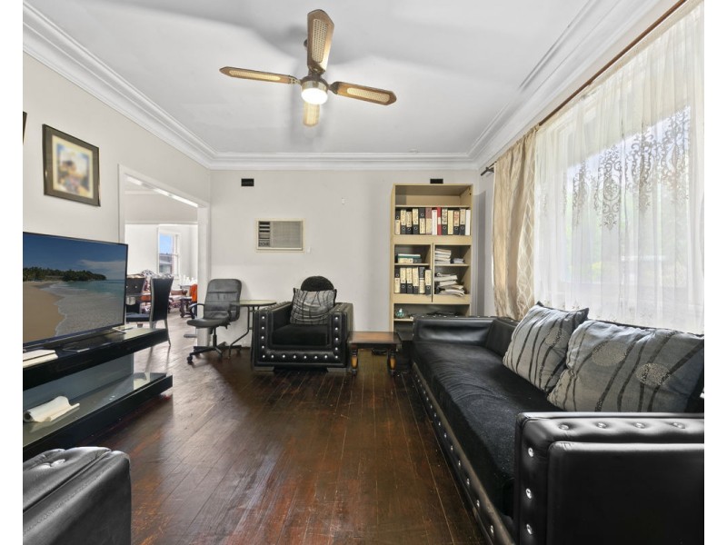 6 Cusack Street, Merrylands NSW 2160