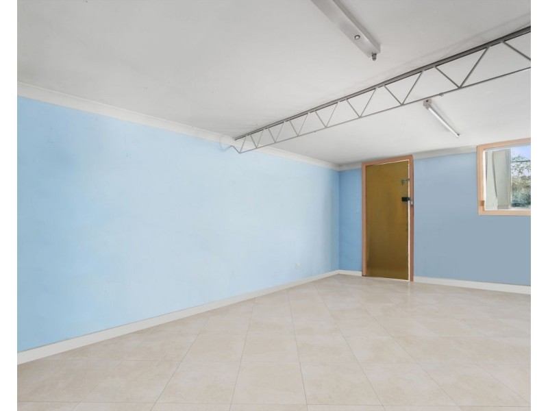 16 Rowley Road, Guildford NSW 2161