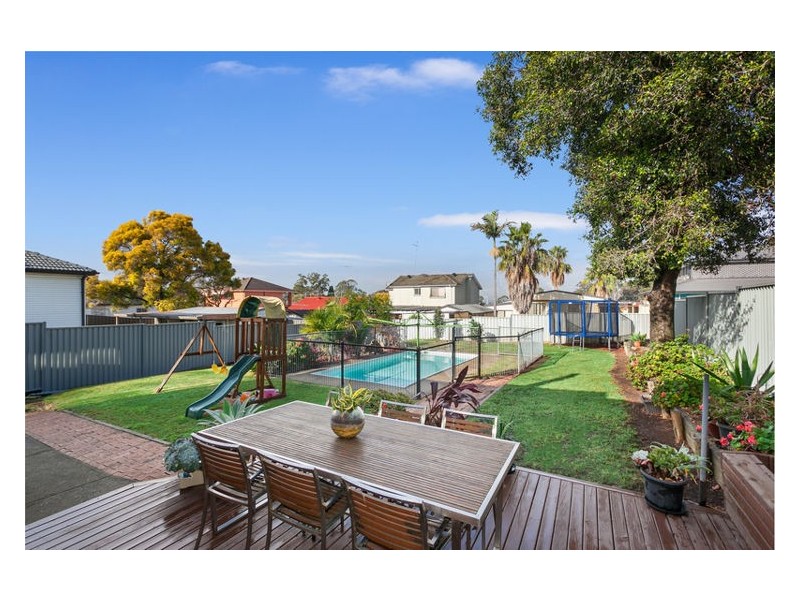 16 Macquarie Road, Greystanes NSW 2145