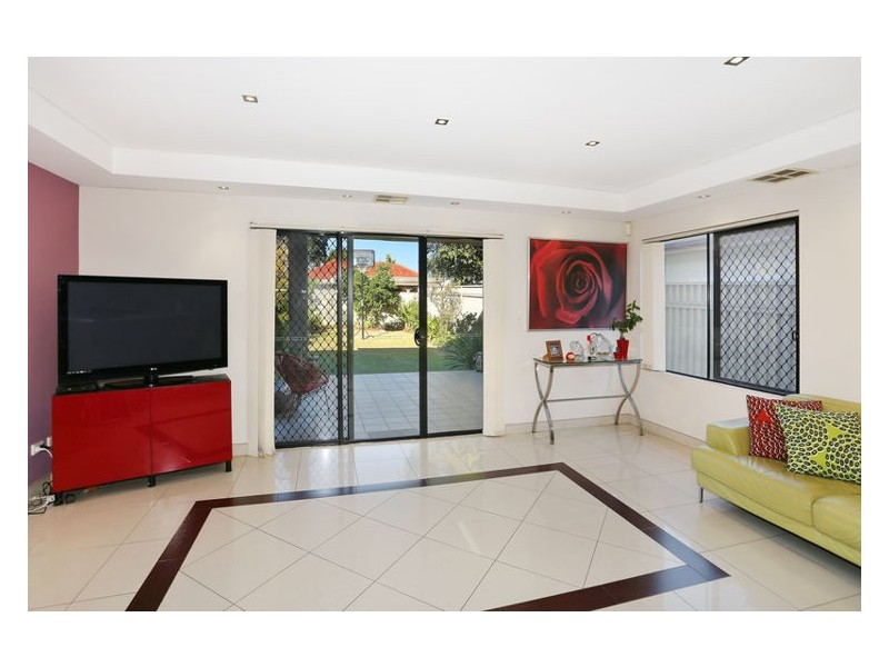 1A Bartlett Street, South Wentworthville NSW 2145