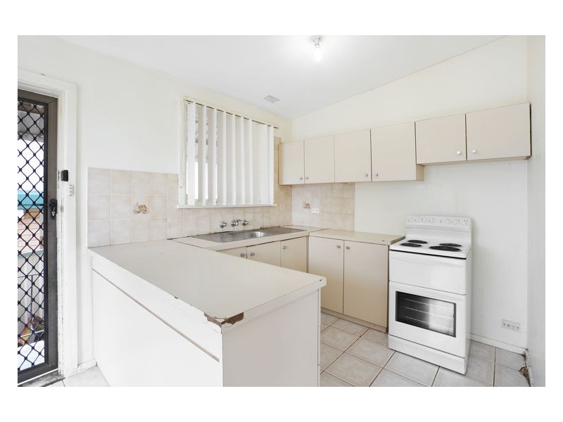 6 Taylor Street, Greystanes NSW 2145