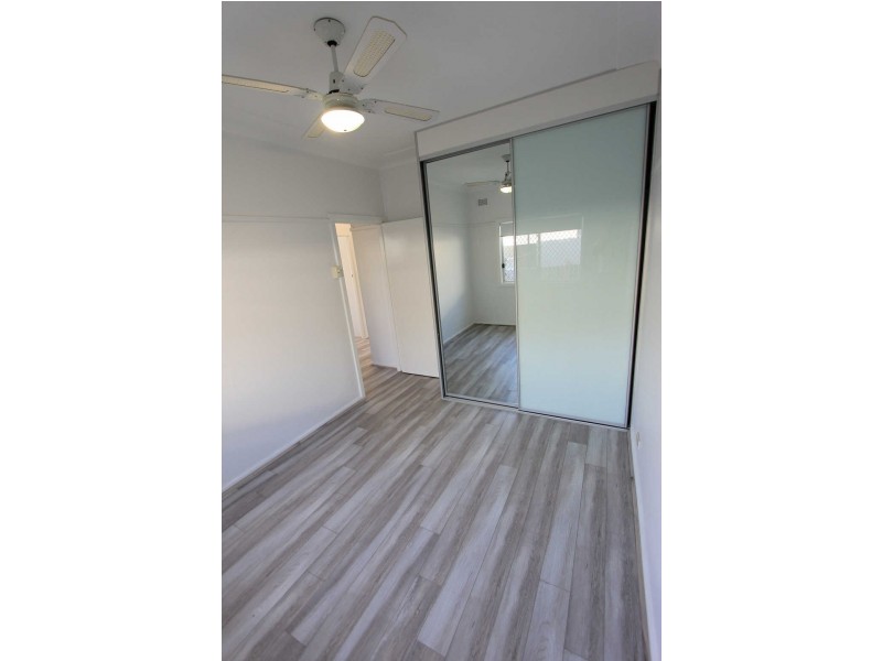 21 LEWIS STREET, South Wentworthville NSW 2145