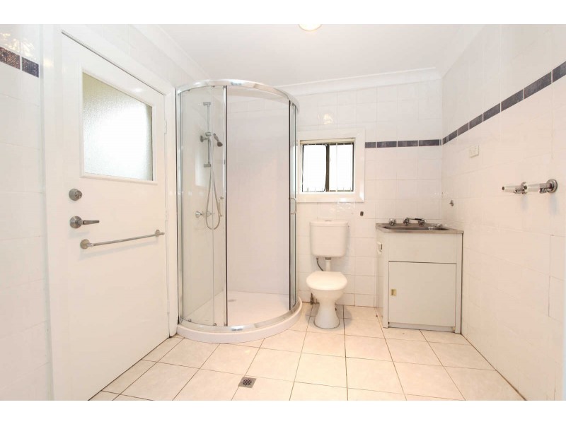 01 ACLAND STREET, Guildford NSW 2161