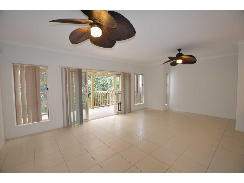 27 STANBURY AVENUE, Pemulwuy NSW 2145