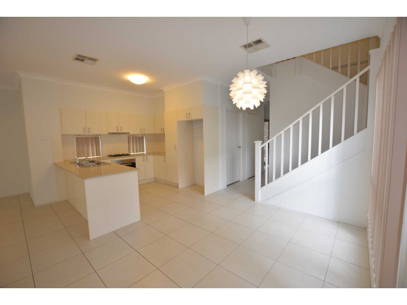 27 STANBURY AVENUE, Pemulwuy NSW 2145