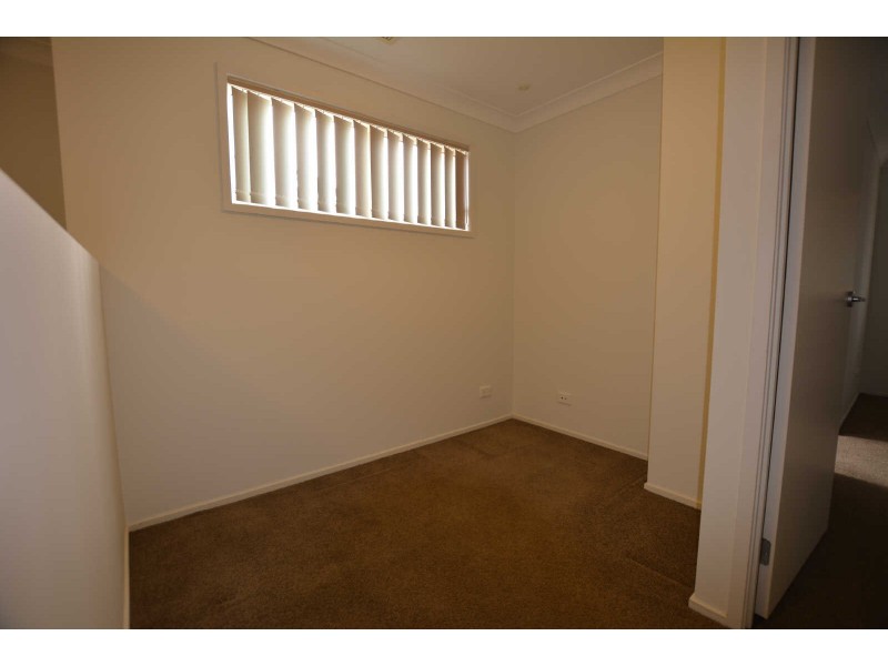 27 STANBURY AVENUE, Pemulwuy NSW 2145