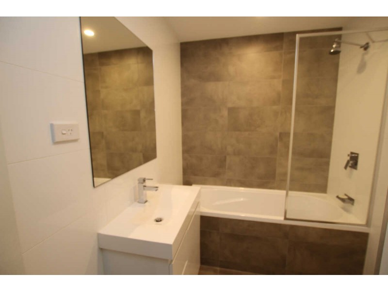 14/37 Brickworks Drive, Holroyd NSW 2142