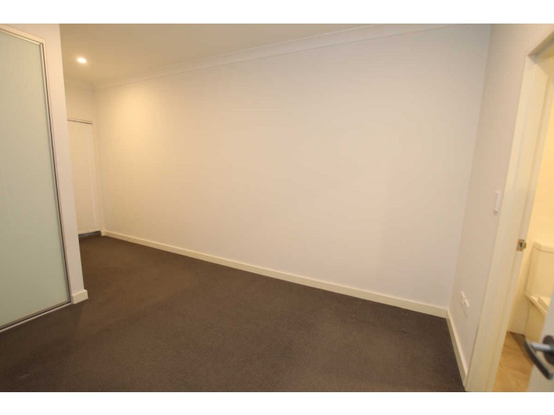 14/37 Brickworks Drive, Holroyd NSW 2142