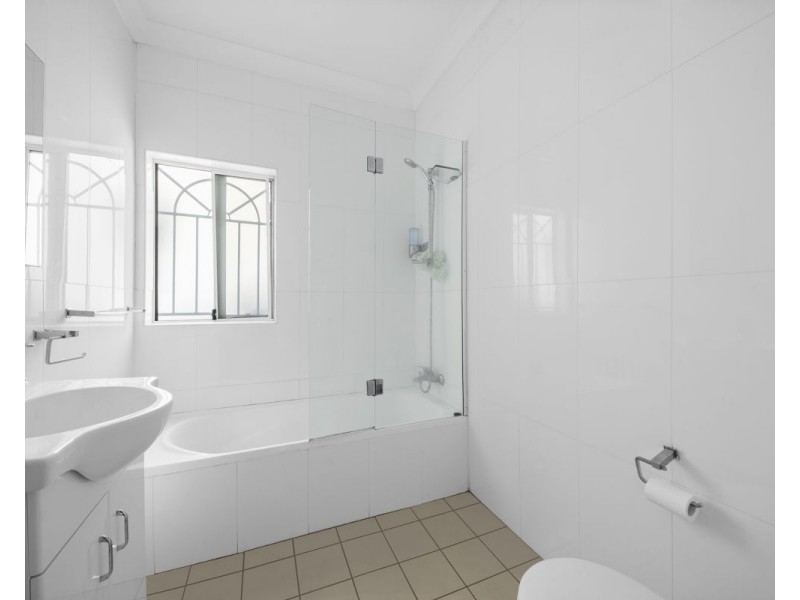 72 Paton Street, Merrylands NSW 2160