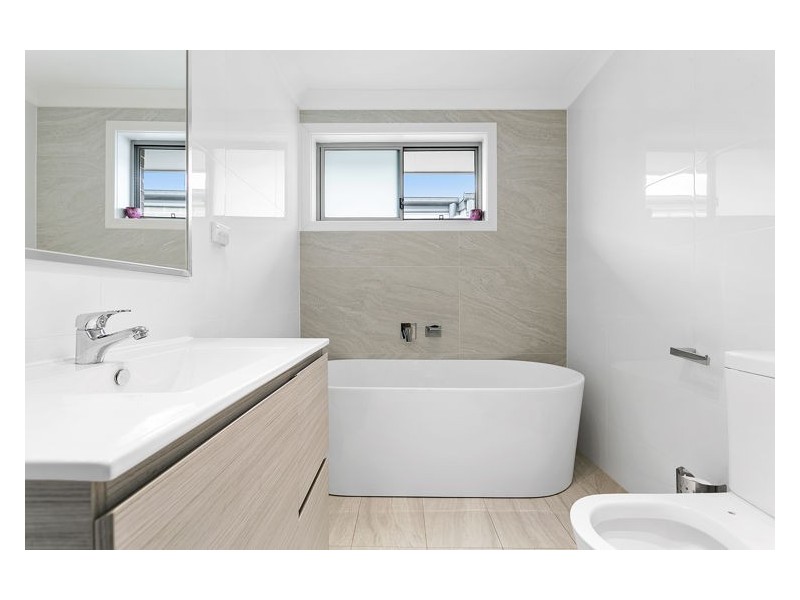 37 Clyde Street, Guildford NSW 2161