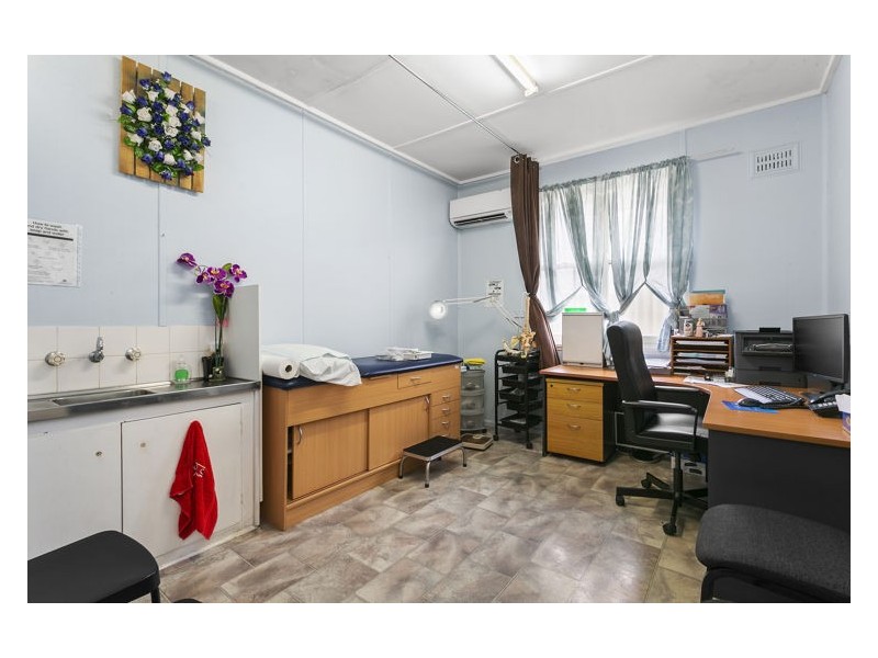 19 Memorial Avenue, Merrylands NSW 2160