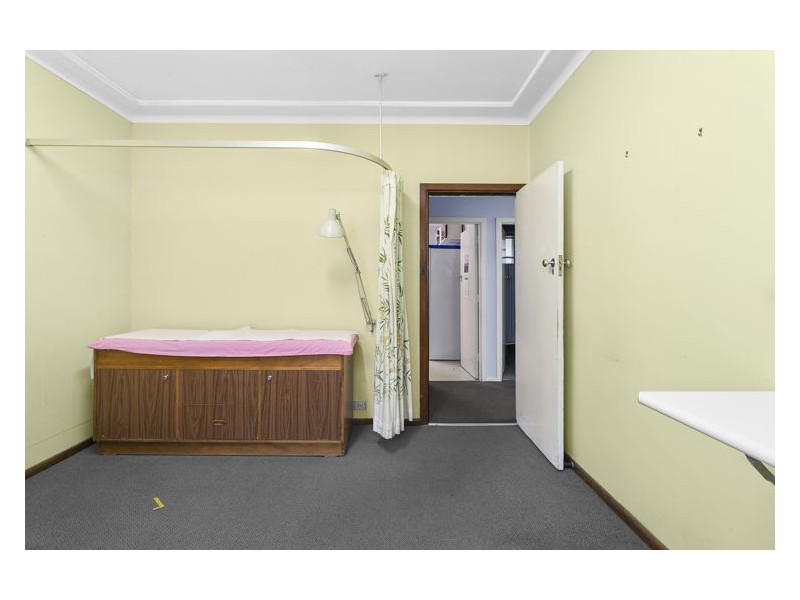 19 Memorial Avenue, Merrylands NSW 2160