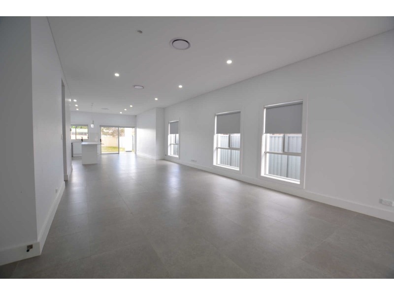 4A CHARLES STREET, Guildford NSW 2161