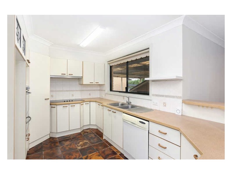 32 GREVILLEA CRESCENT, Greystanes NSW 2145