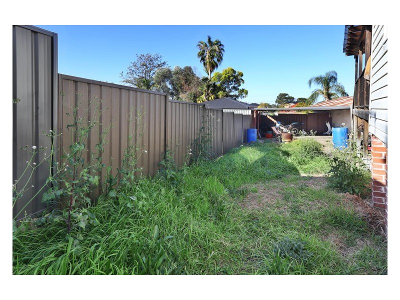 17 Paul Crescent, South Wentworthville NSW 2145