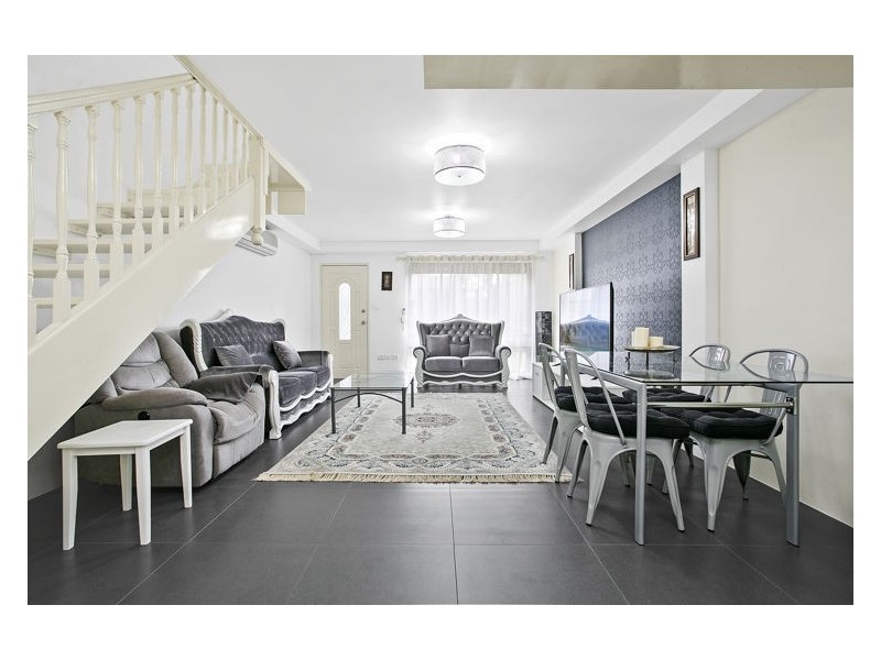 2/124 Gurney Road, Chester Hill NSW 2162